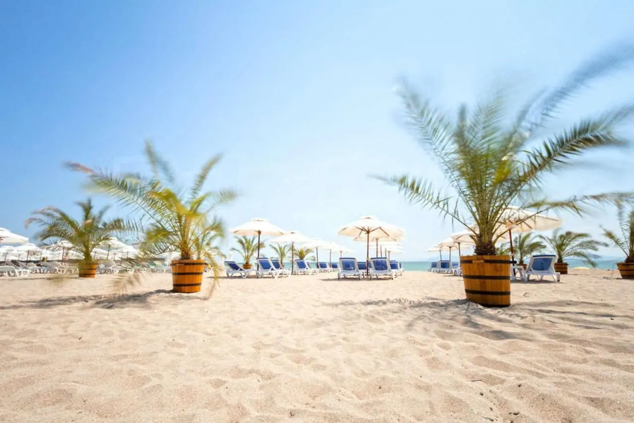 מלון דירות בורגאס Atlantis Resort Sea View