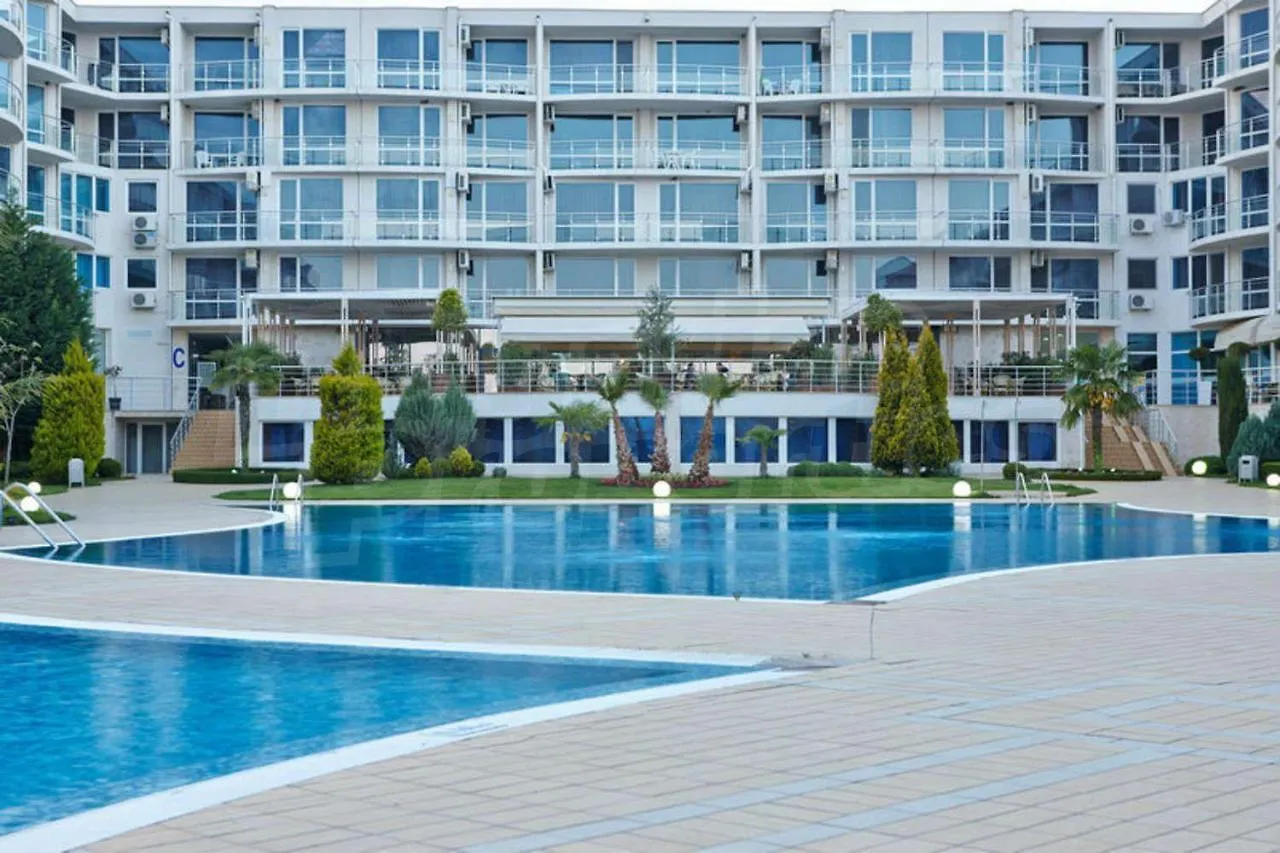 Atlantis Resort Sea View Burgas Hotel apartamentowy